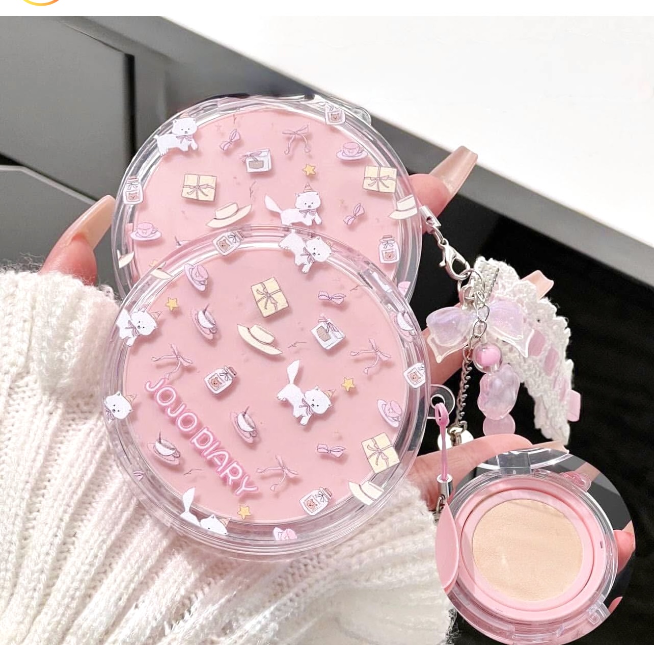 کوشن پینترستی آویز دار Jojo Diary